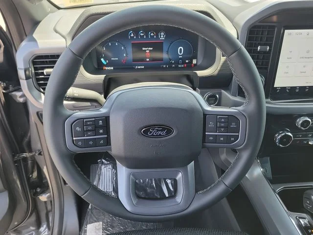 New 2026 Carbonized Gray Metallic Ford XLT image 23