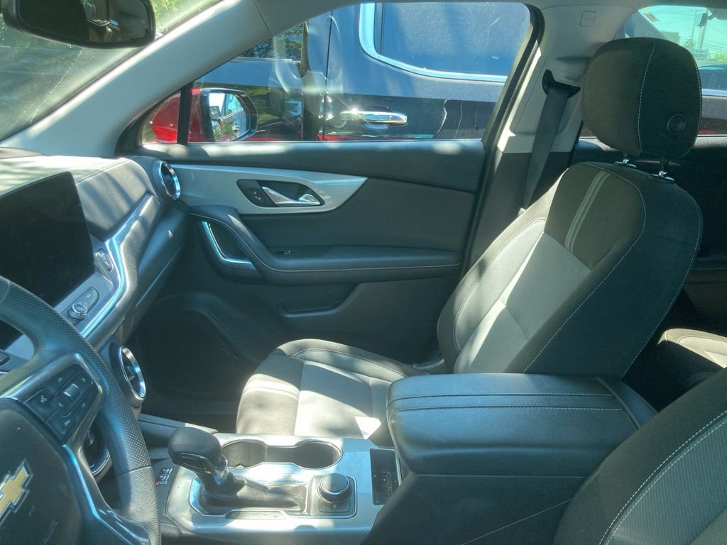 Used 2023 Red Chevrolet LT image 10
