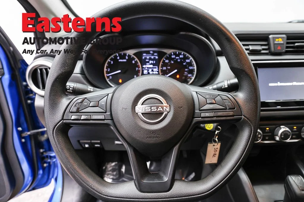 Used 2024 Blue Nissan 1.6 S image 10