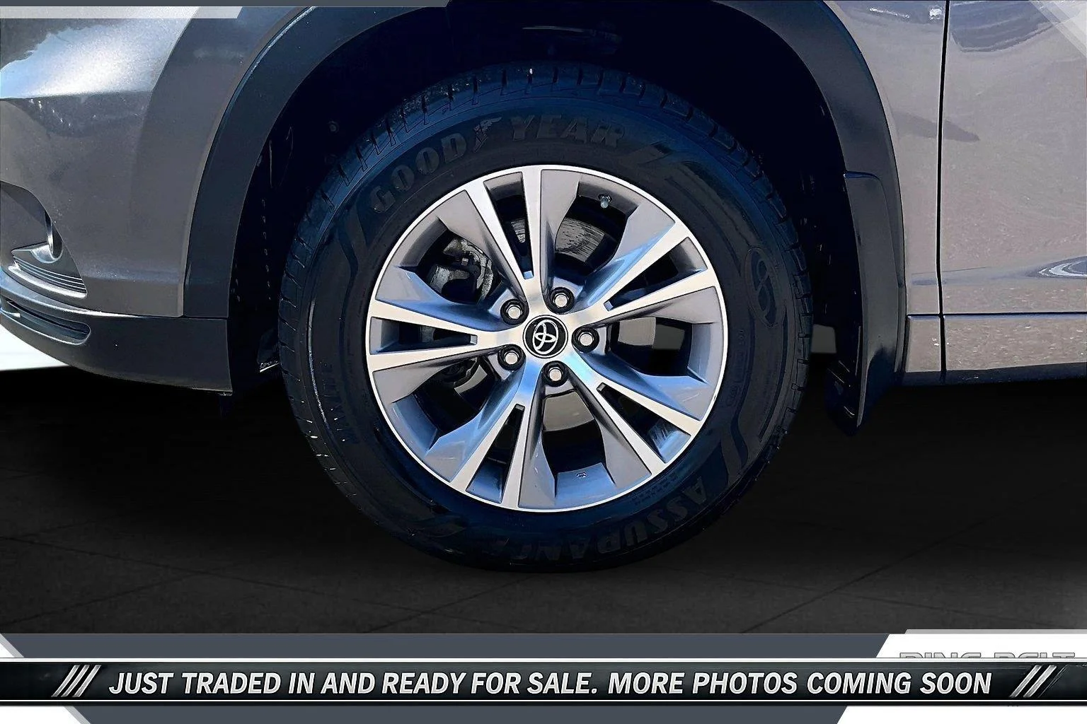 Used 2016 Predawn Gray Mica Toyota LE Plus image 7
