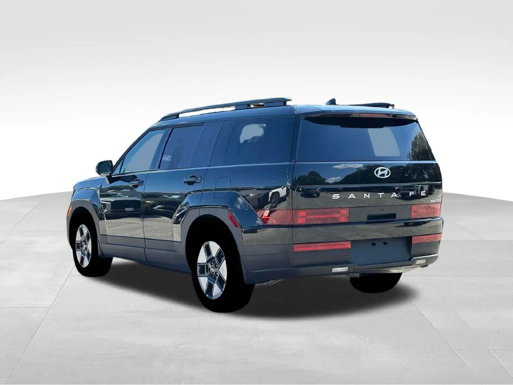 Used 2026 Black Hyundai SEL image 5