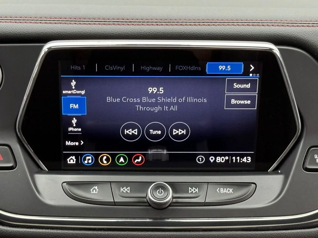 Used 2020  Chevrolet RS image 18