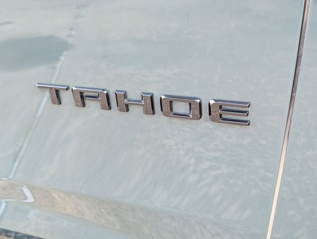 Used 2026 Gray Chevrolet Z71 image 38
