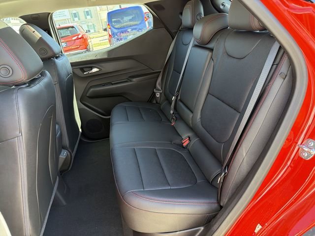 2027 Chevrolet Bolt RS - Photo 24
