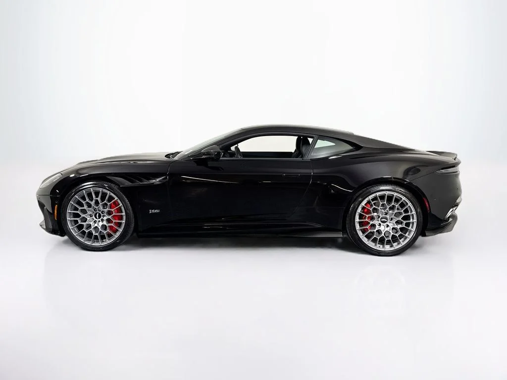 Used 2023 Onyx Black Aston Martin 770 Ultimate image 2