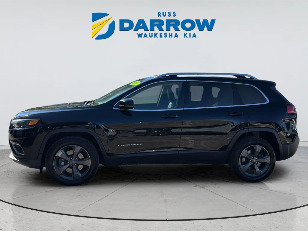 Used 2019 Black Jeep Limited image 2
