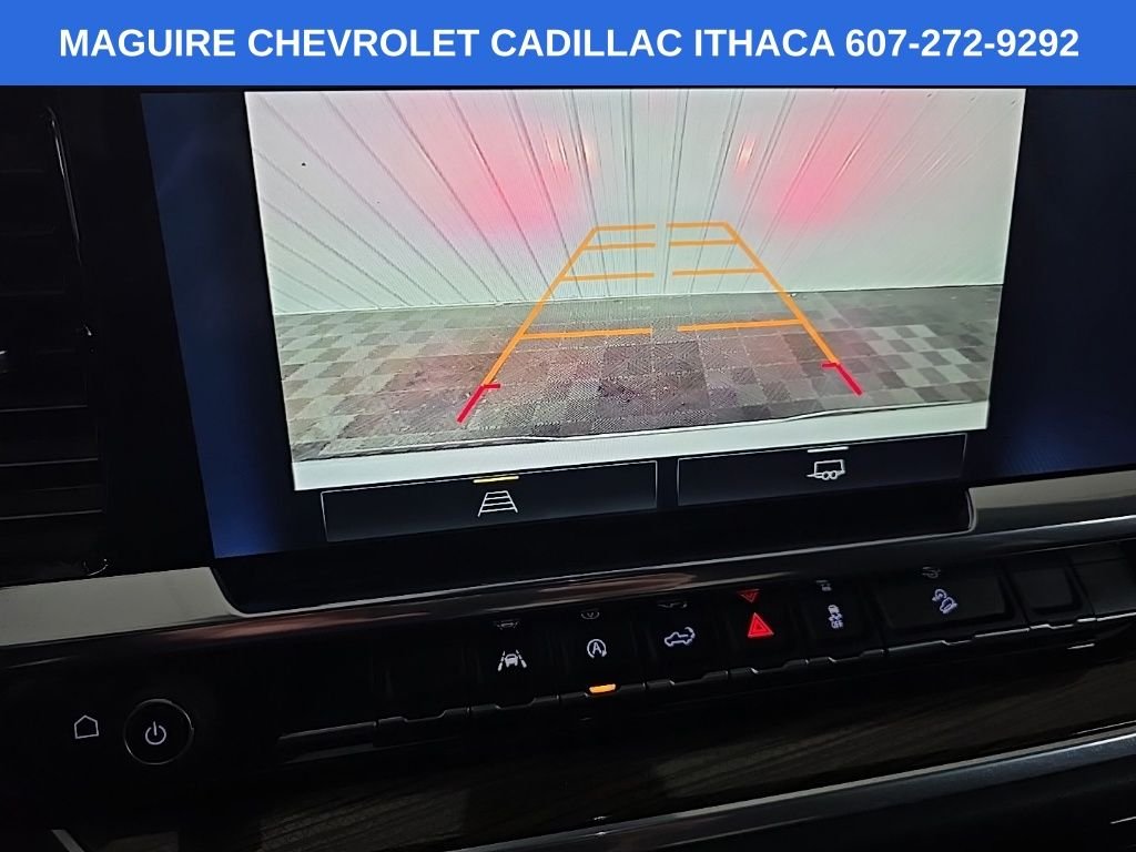 Used 2022 White Chevrolet RST image 23