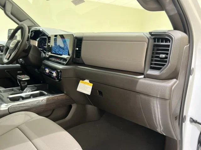 2026 GMC Sierra 1500 SLT - Photo 26