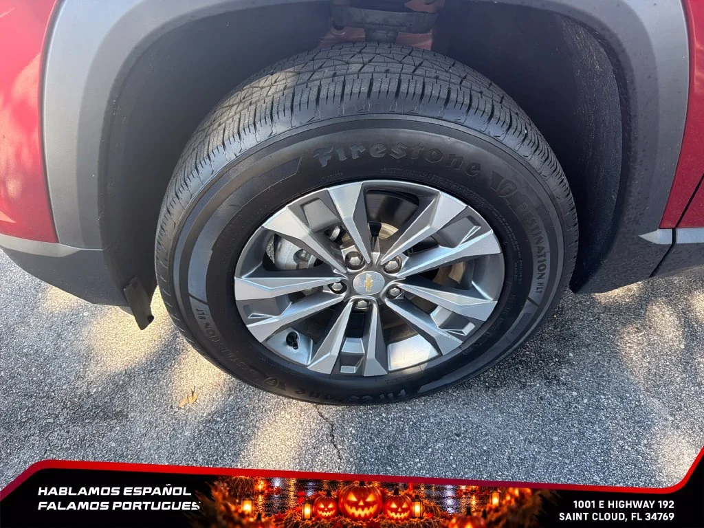 Used 2026 Radiant Red Tintcoat Chevrolet LT image 10