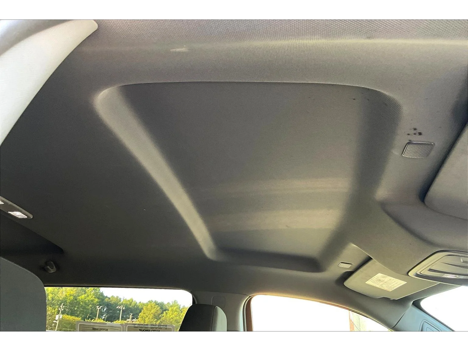 Used 2025 Summit White Chevrolet LT image 15