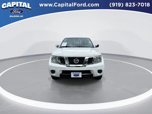 Used 2019 White Nissan SV image 3
