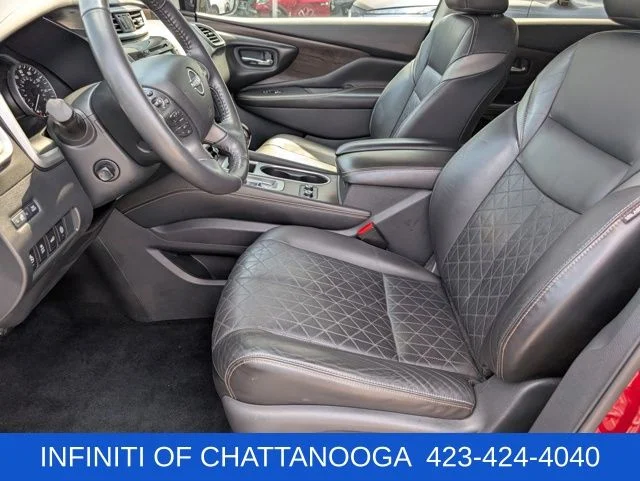 Used 2023 Red Nissan Platinum image 19