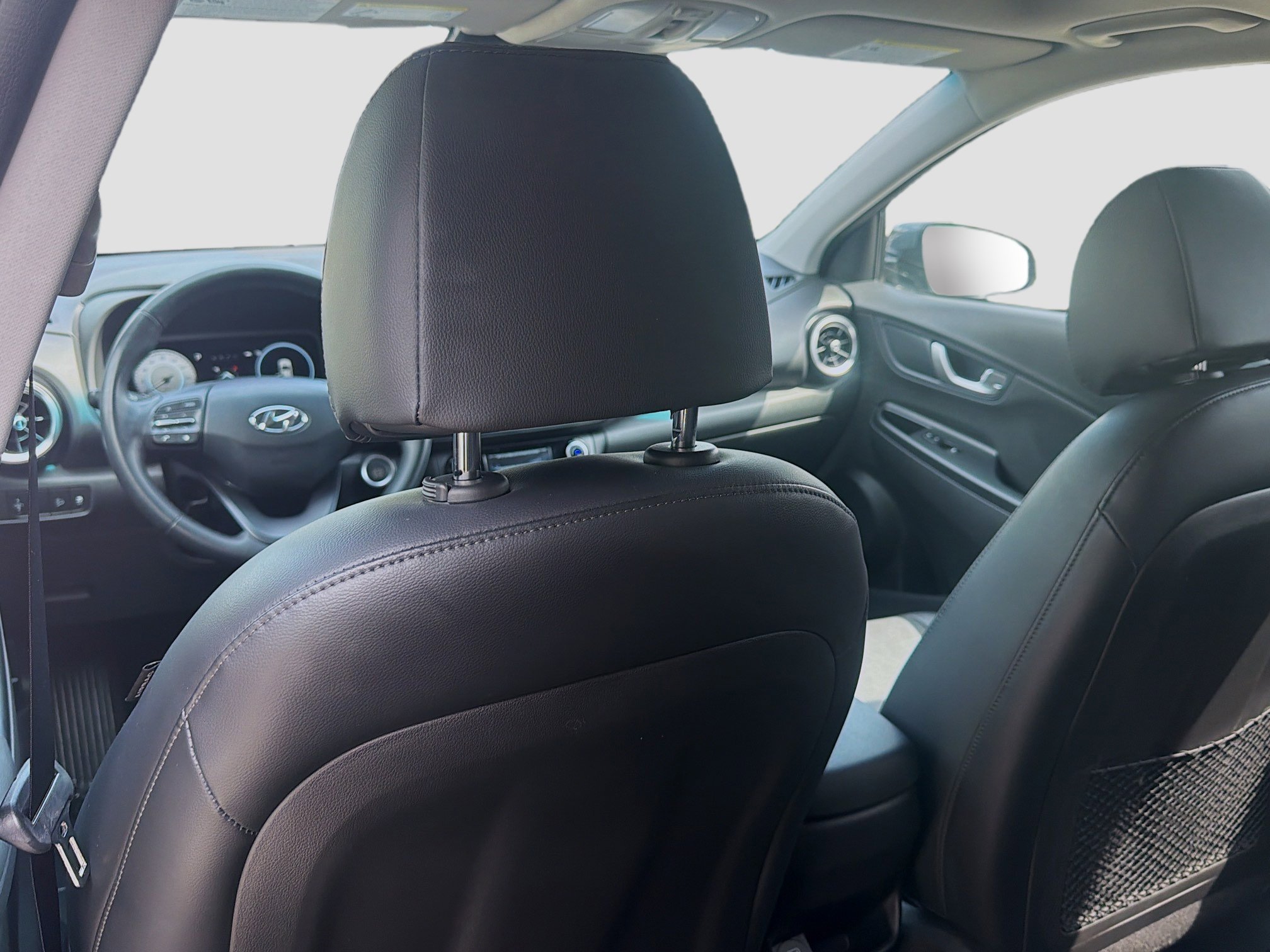 Used 2023 Ecotronic Gray Hyundai Limited image 22