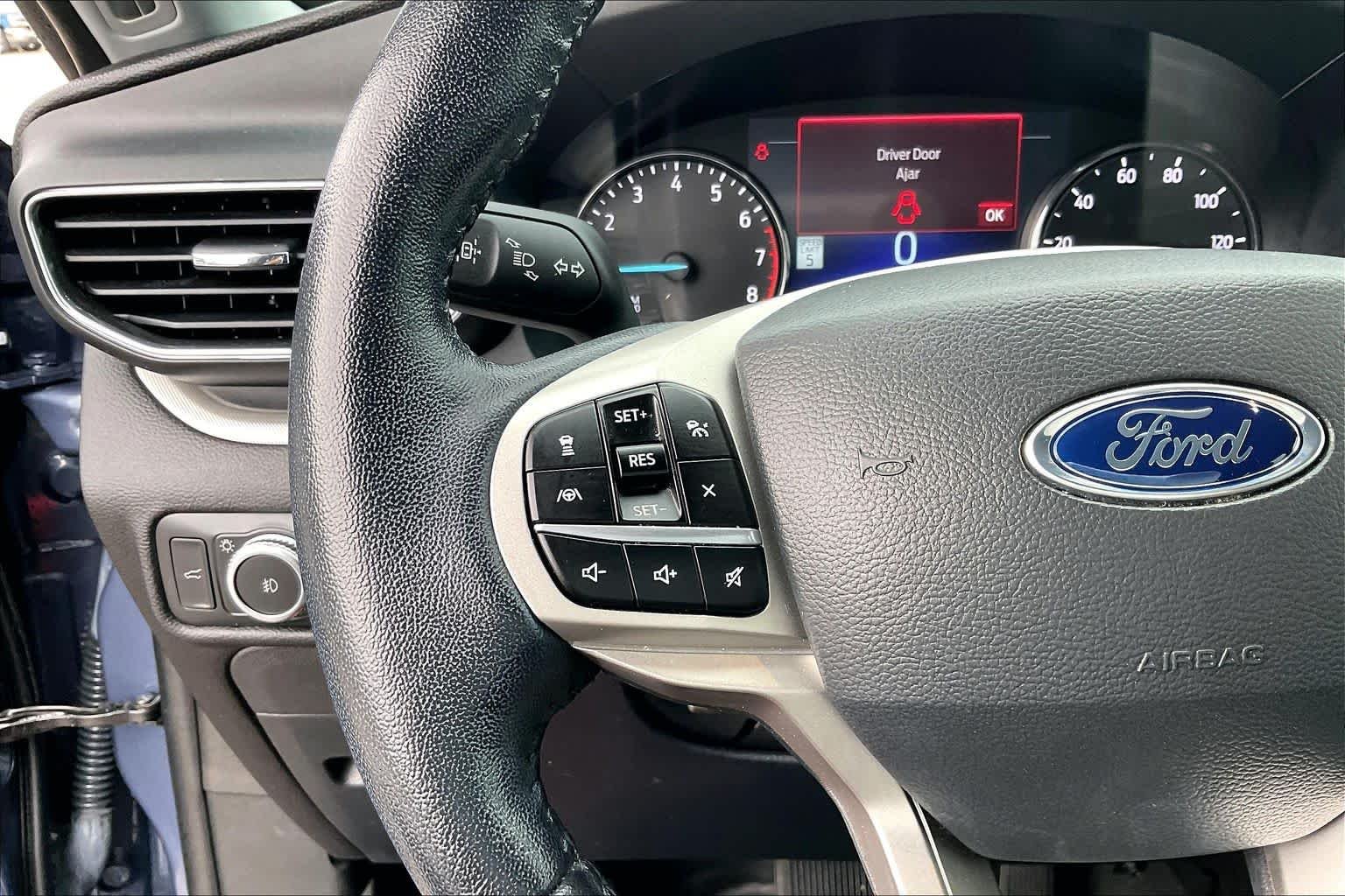 Used 2021 Infinite Blue Metallic Tinted Clearcoat Ford XLT image 21