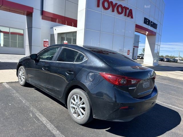 Used 2018 Jet Black Mica Mazda Sport image 3