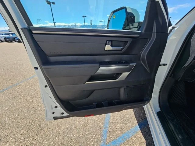 2026 Toyota Tundra SR5 - Photo 18