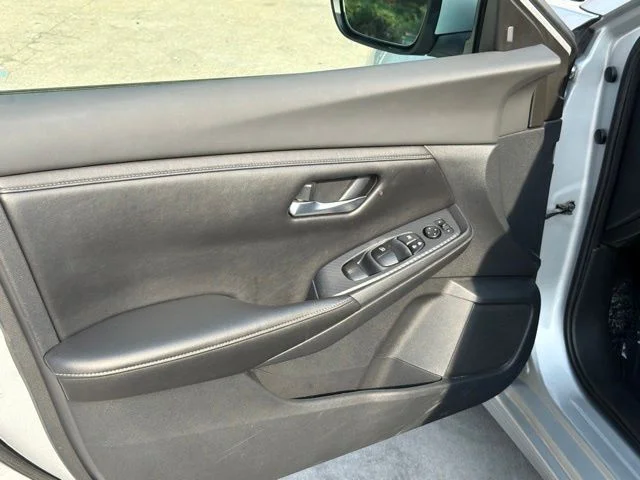 Used 2023 Silver Nissan SV image 16