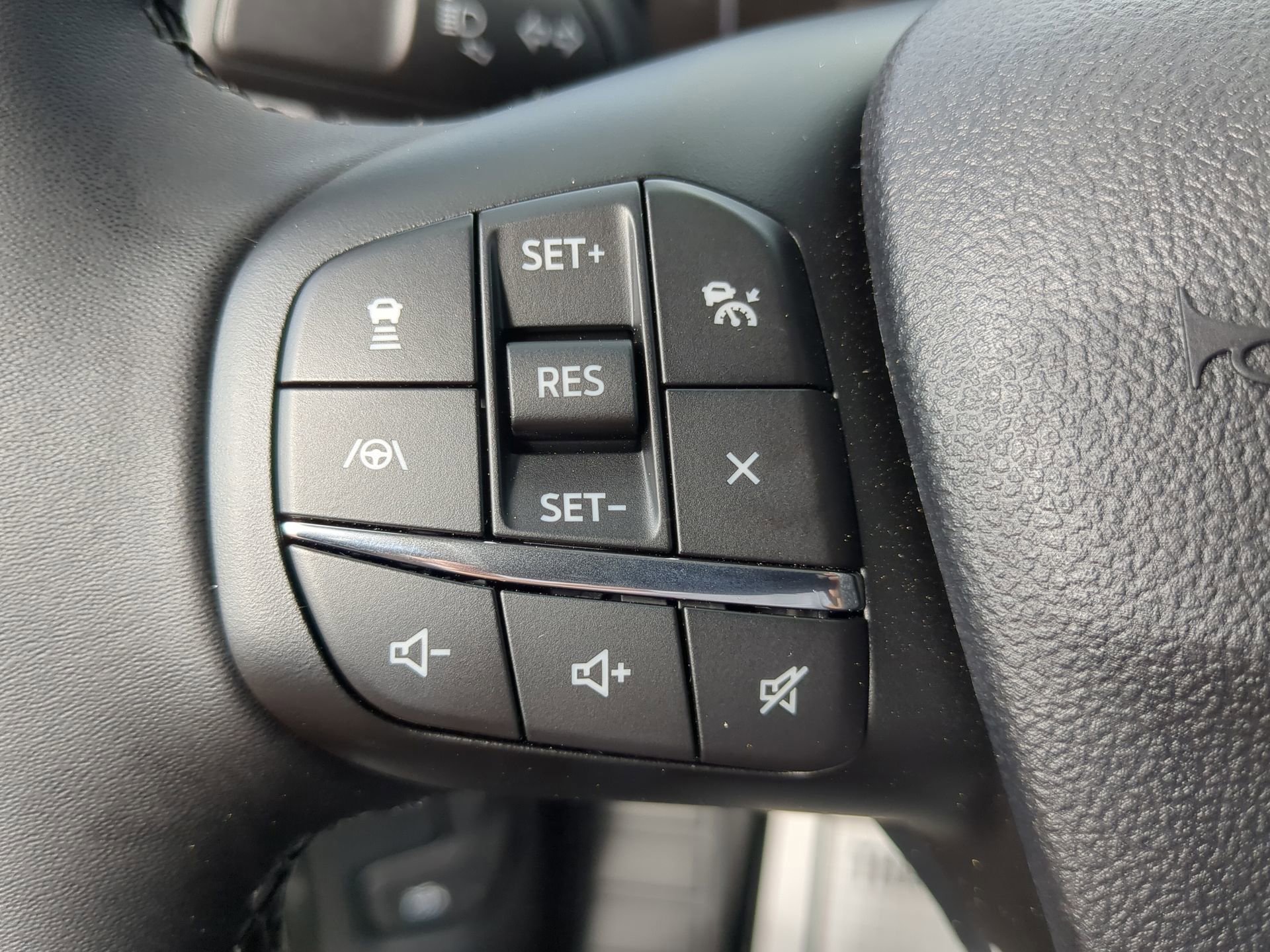 New 2026 Carbonized Gray Metallic Ford Outer Banks® image 53