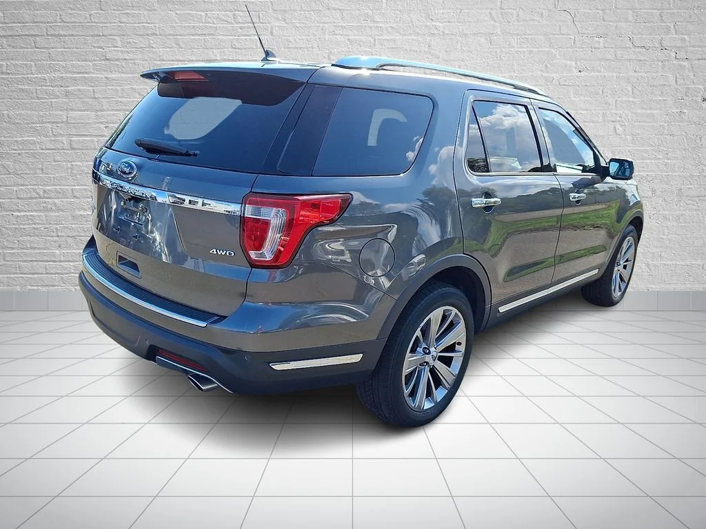 Certified Used 2018 Magnetic Ford Limited image 6