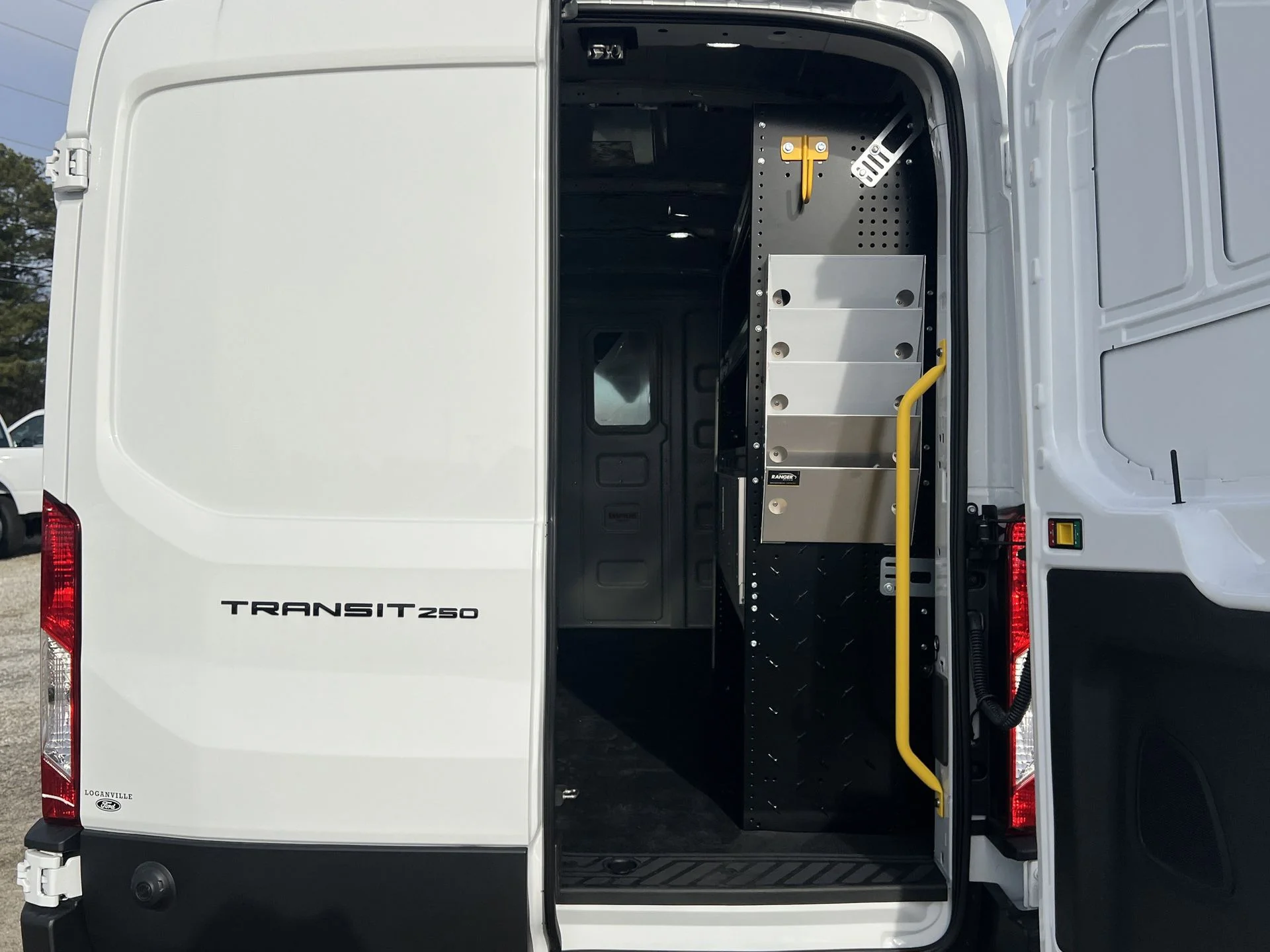 New 2026 Oxford White Ford Cargo Van image 17