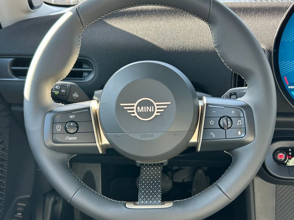 2026 MINI Hardtop 2 Door S - Photo 18