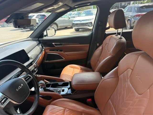 Used 2023 White Kia SX-Prestige X-Line image 11