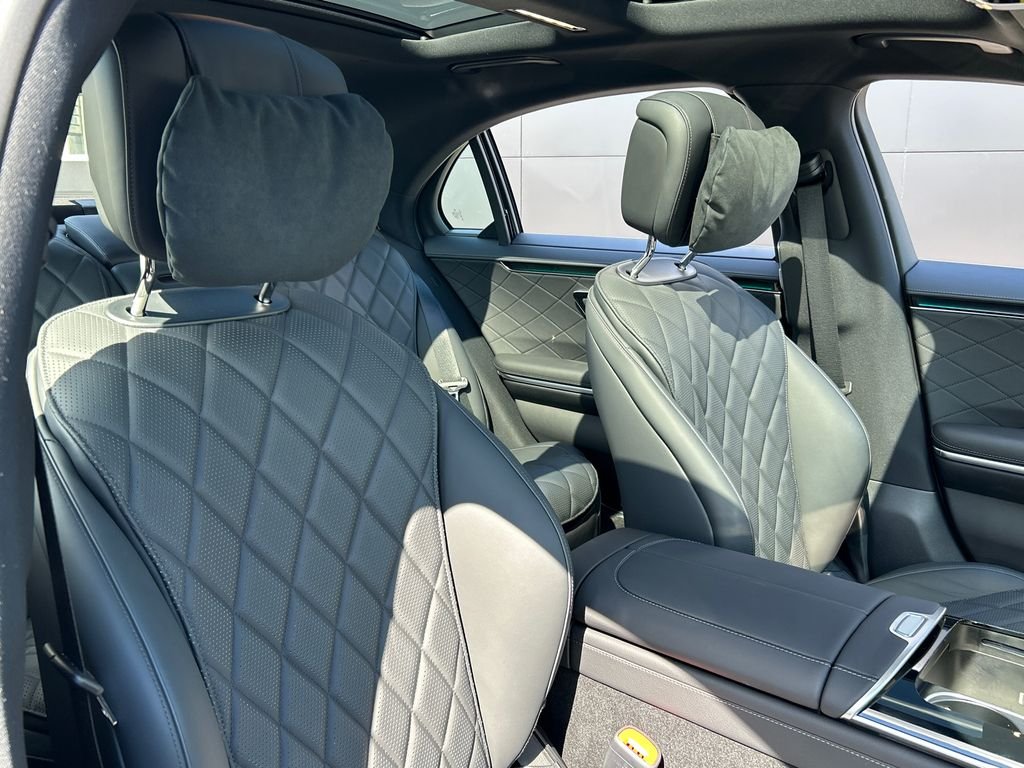 New 2026 Black Mercedes-Benz S580 image 29