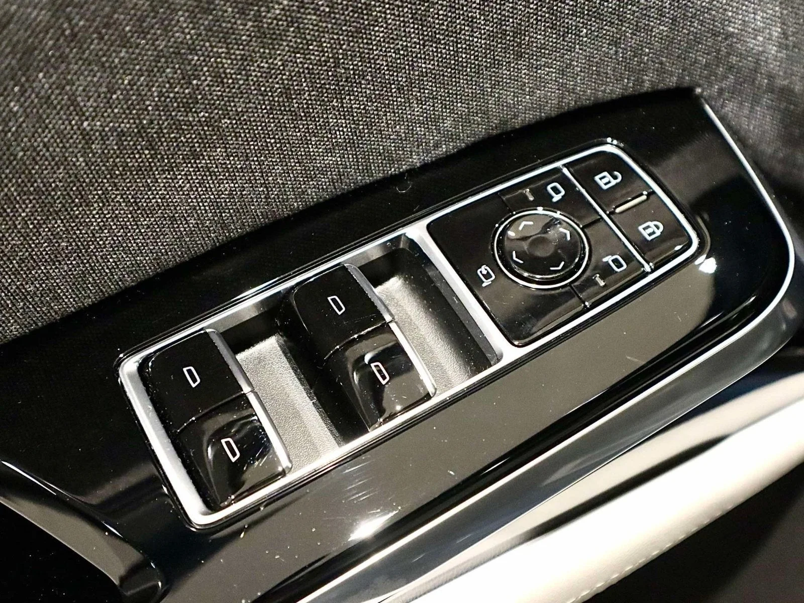 Used 2025 Deep Sea Metallic Cadillac 4WD Sport Platinum image 30