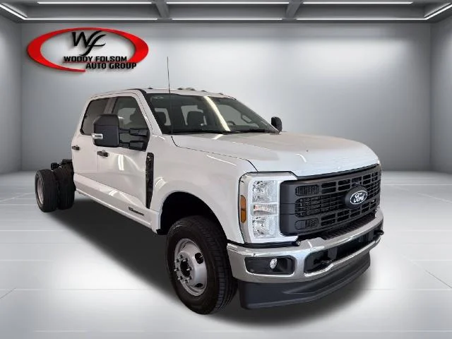 New 2027 Oxford White Ford F-350® XL image 20