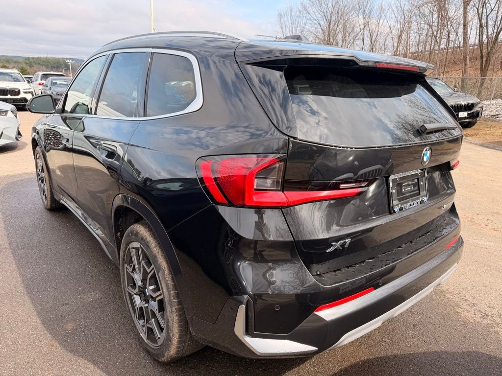 New 2026 Black Sapphire Metallic BMW xDrive28i image 3