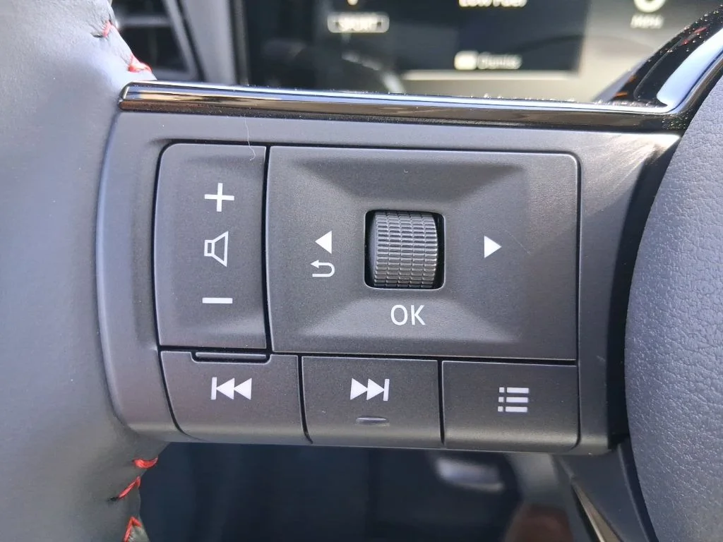 2026 Nissan KICKS SR AWD - Photo 11