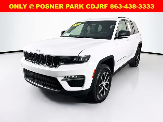 Used 2025 White Jeep Limited image 3