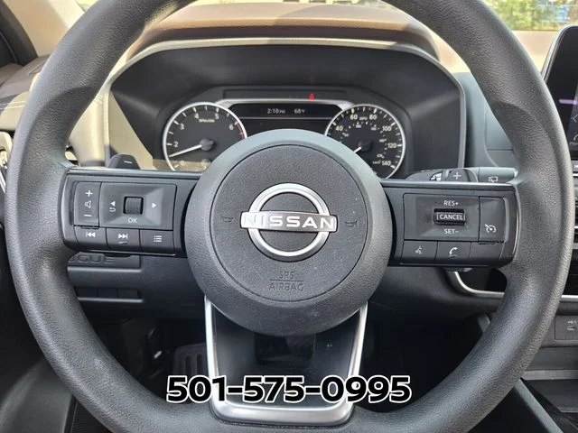 Used 2023 White Nissan S image 27