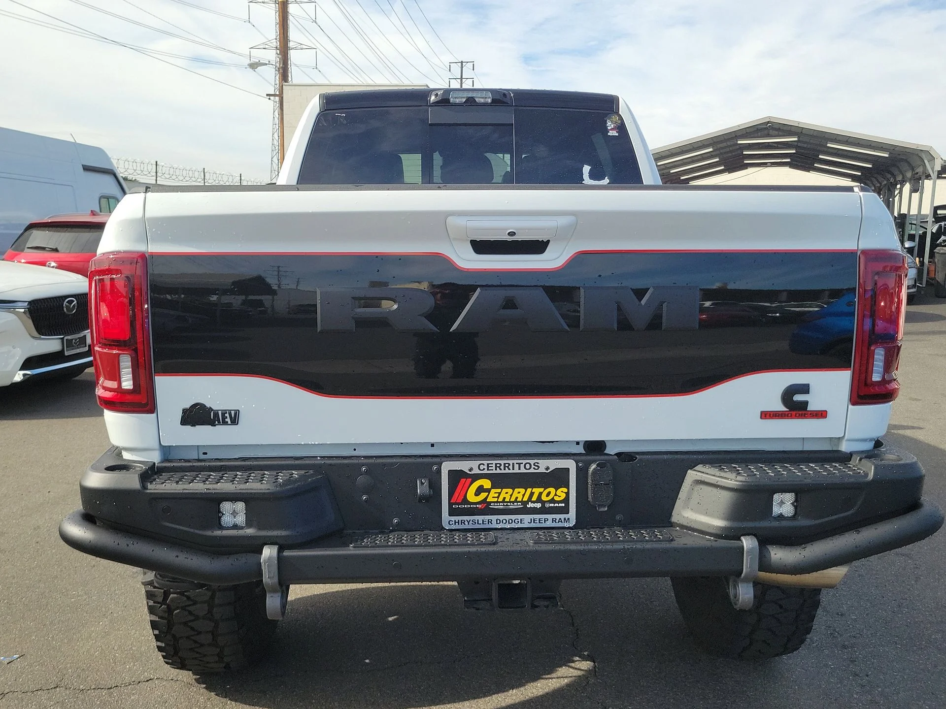 Used 2025 White Ram Laramie image 31