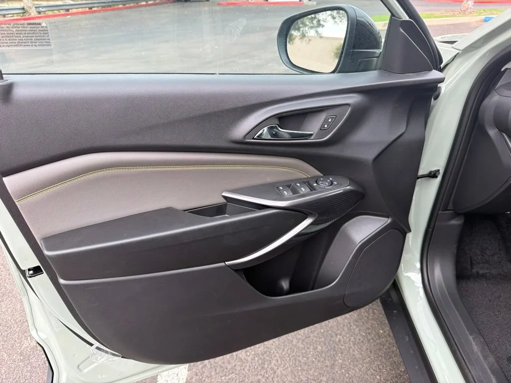 2026 Chevrolet Trax Activ - Photo 9