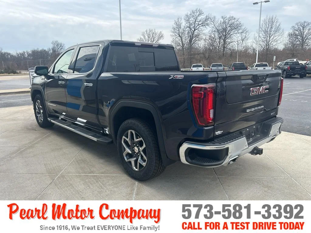 Certified Used 2023 Titanium Rush Metallic GMC SLT image 7