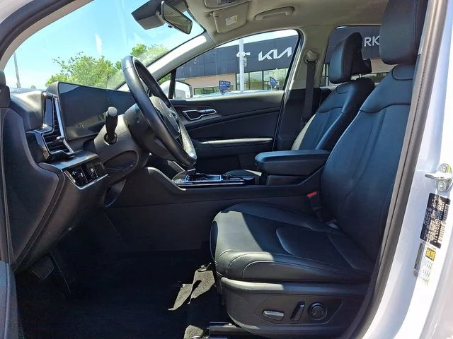 Used 2023 White Kia EX image 14