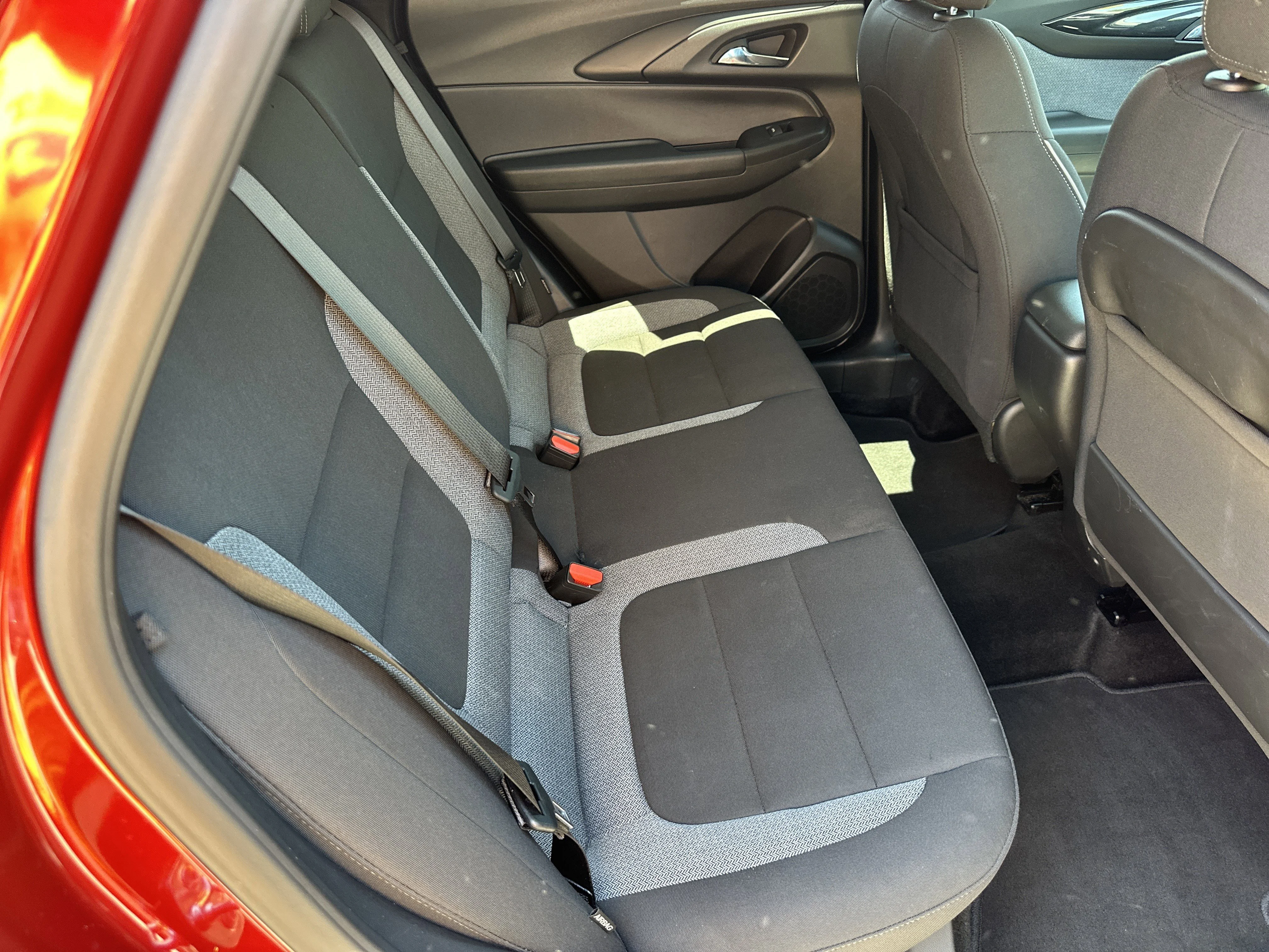 Used 2025 Crimson Metallic Chevrolet LT image 15