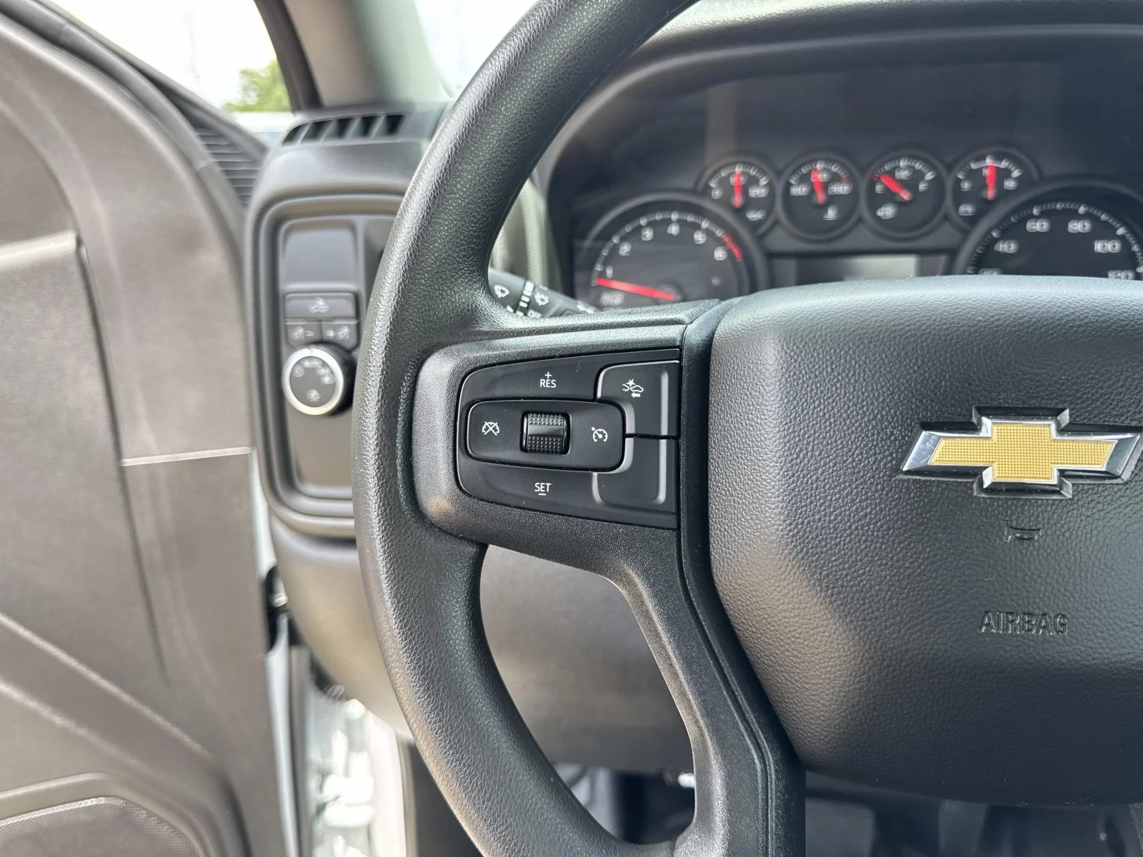 Used 2025 Summit White Chevrolet Work Truck image 21