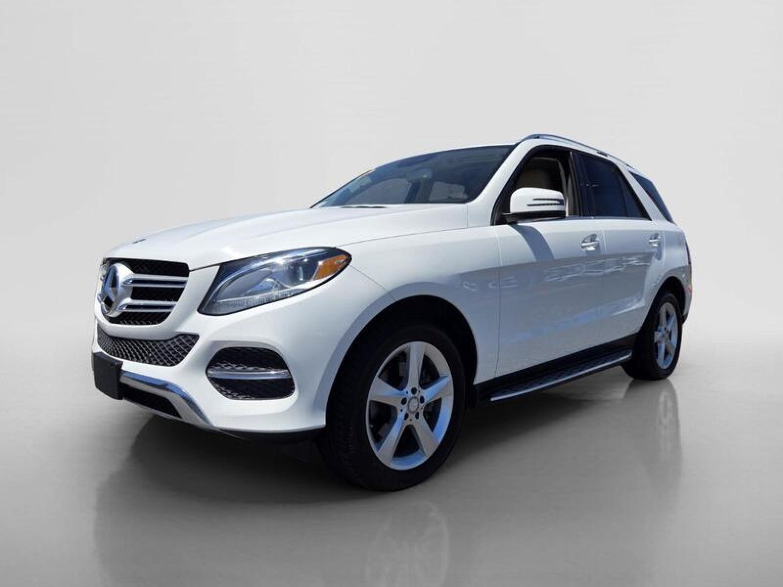 Used 2016 Polar White Mercedes-Benz GLE 350 image 8