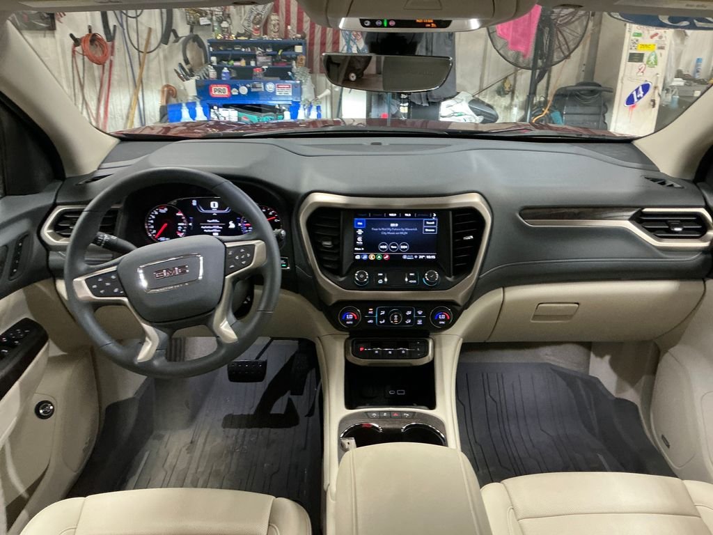 Used 2023 Red GMC Denali image 18