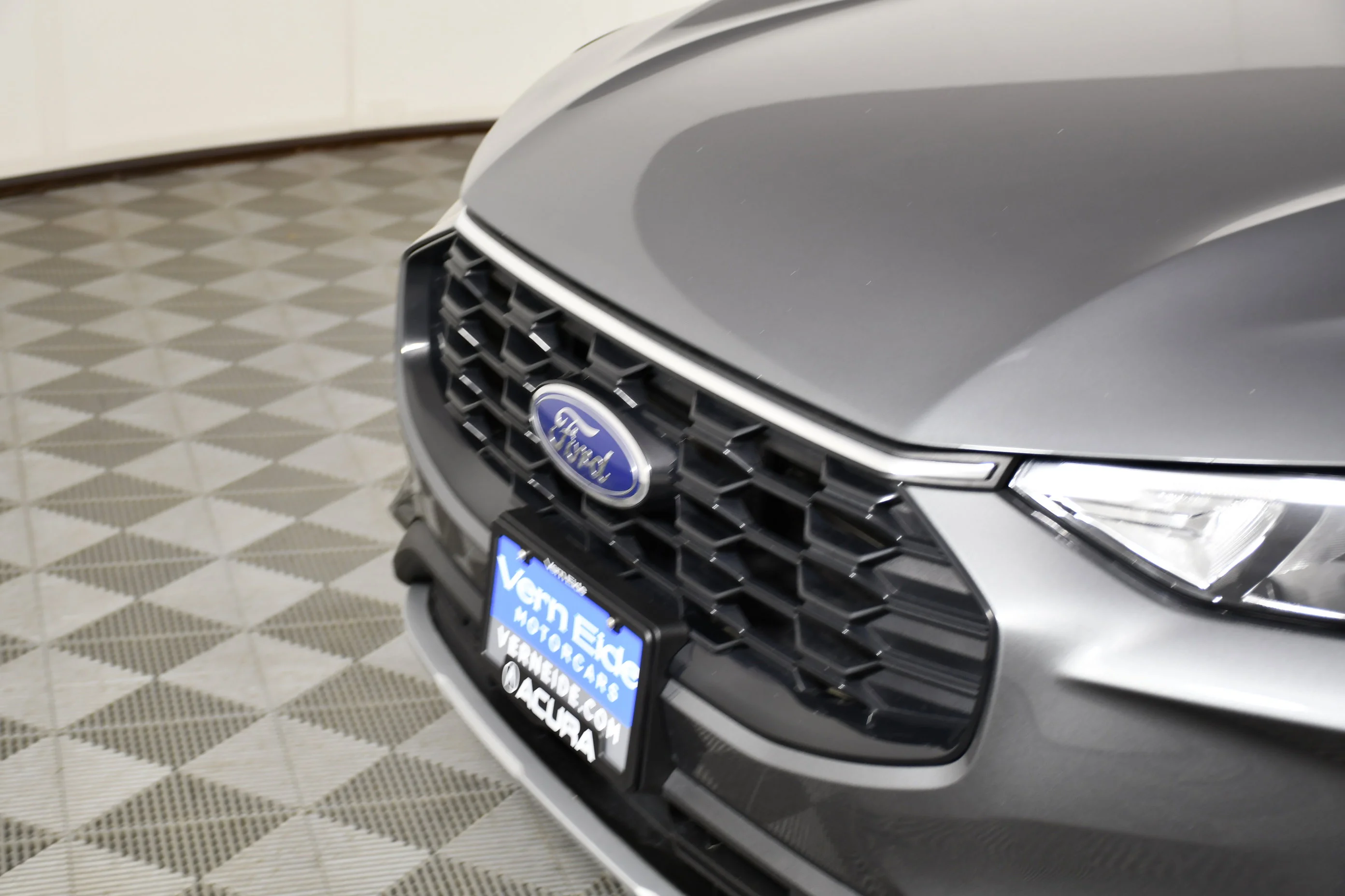 Used 2025 Gray Metallic Ford ST-Line image 11