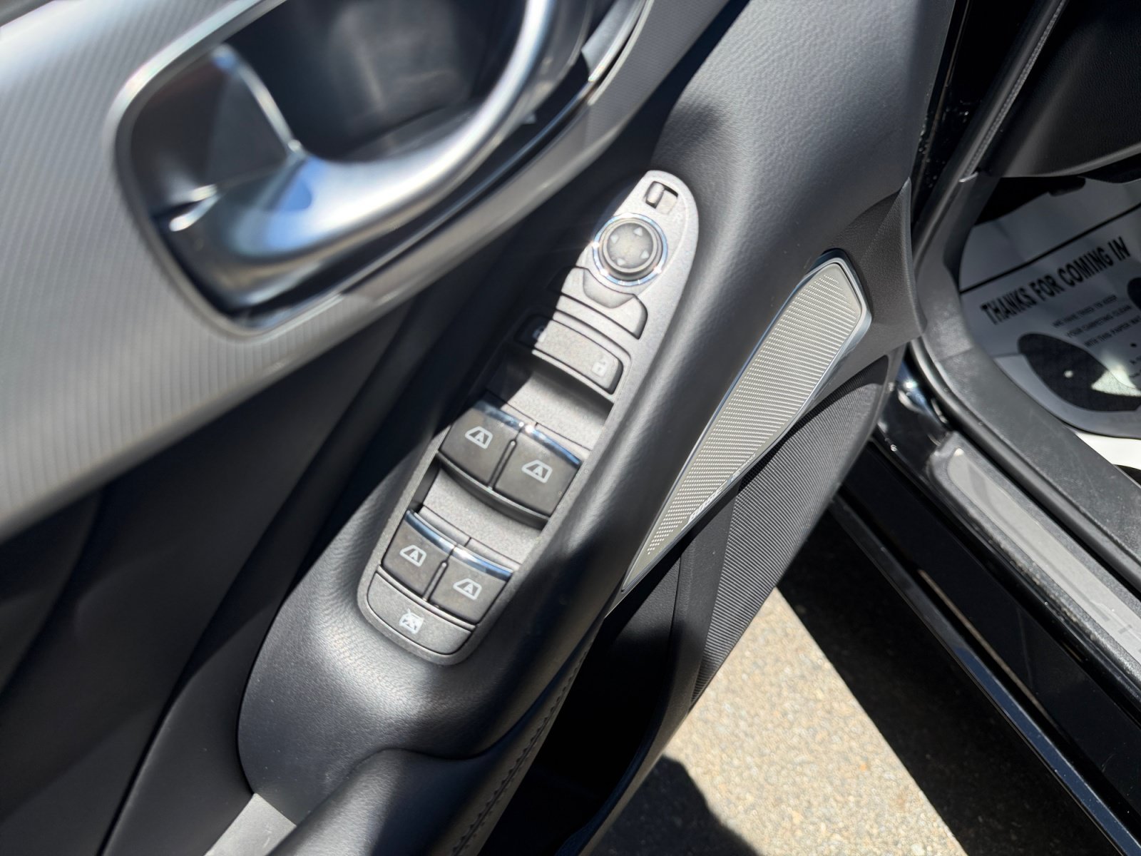 Used 2023 Black Obsidian INFINITI LUXE image 28