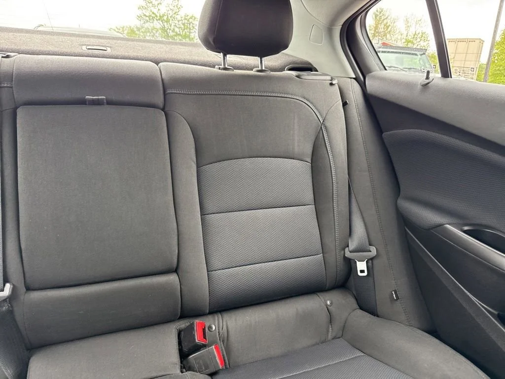 Used 2019 CAJUN RED TINTCOAT Chevrolet LT image 14