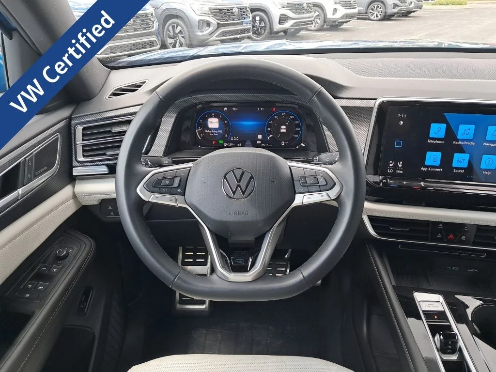 2025 Volkswagen Atlas Cross Sport SEL Premium R-LINE - Photo 15
