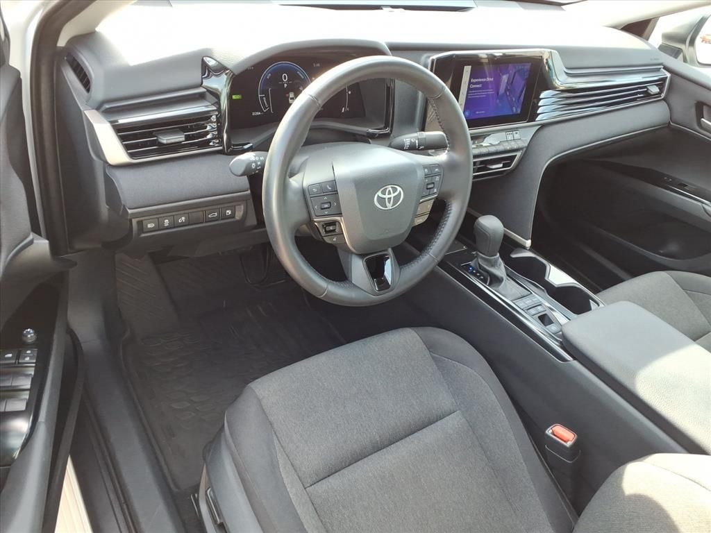 Certified Used 2025 White Toyota LE image 17