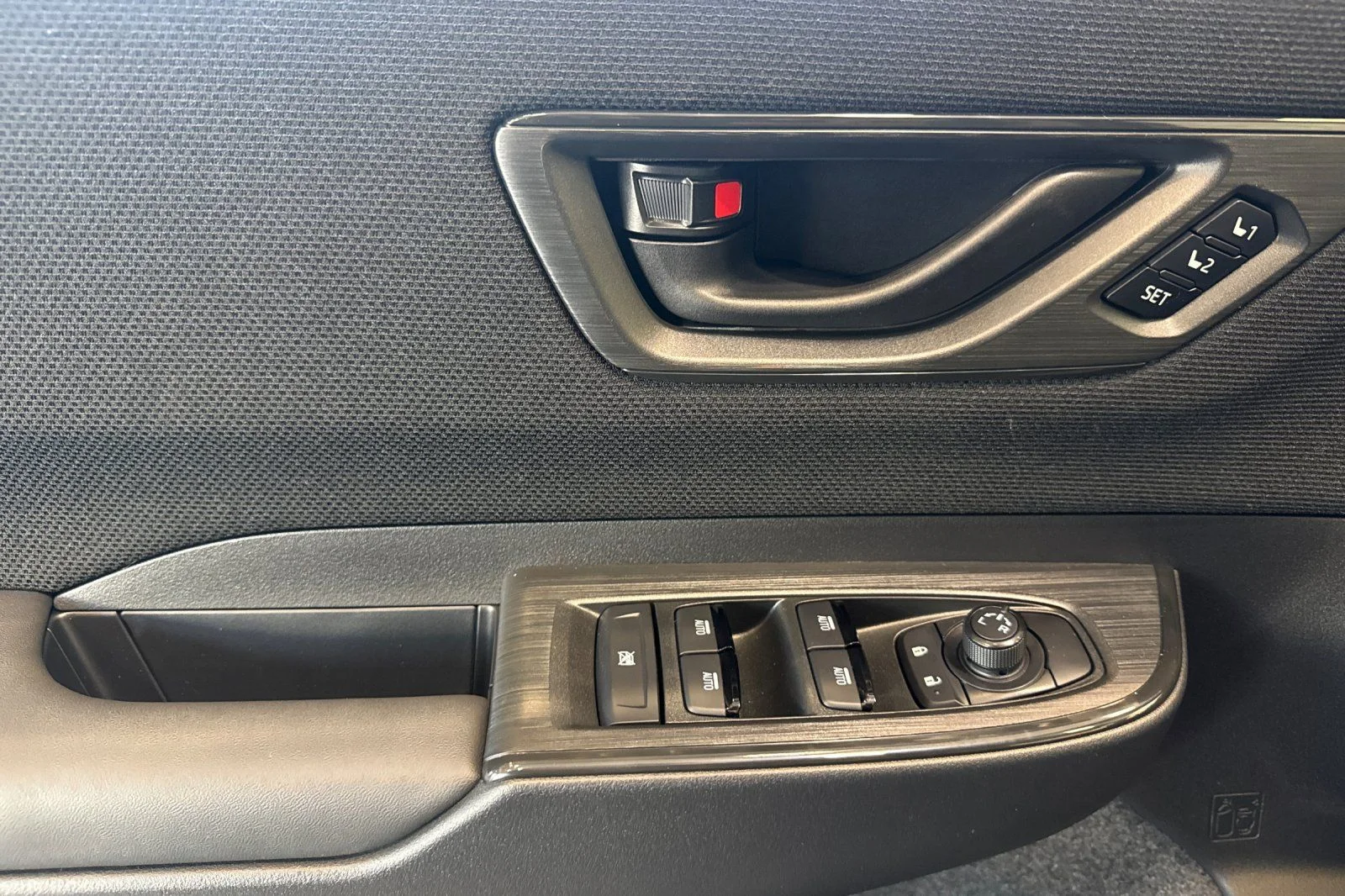 2026 Subaru Outback Limited - Photo 10