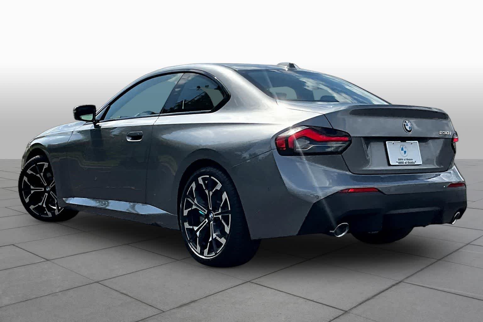 2025 BMW 2 Series 230i - Photo 12