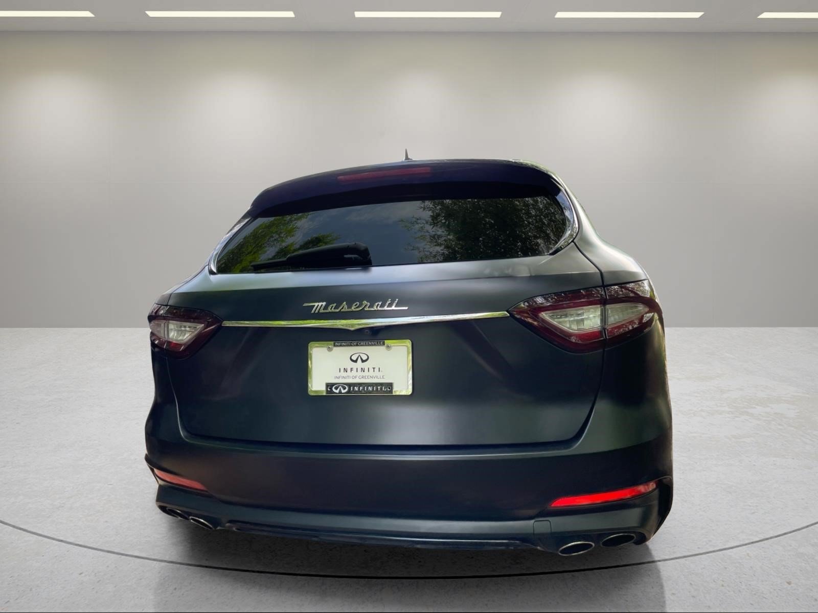 Used 2020  Maserati Base image 14