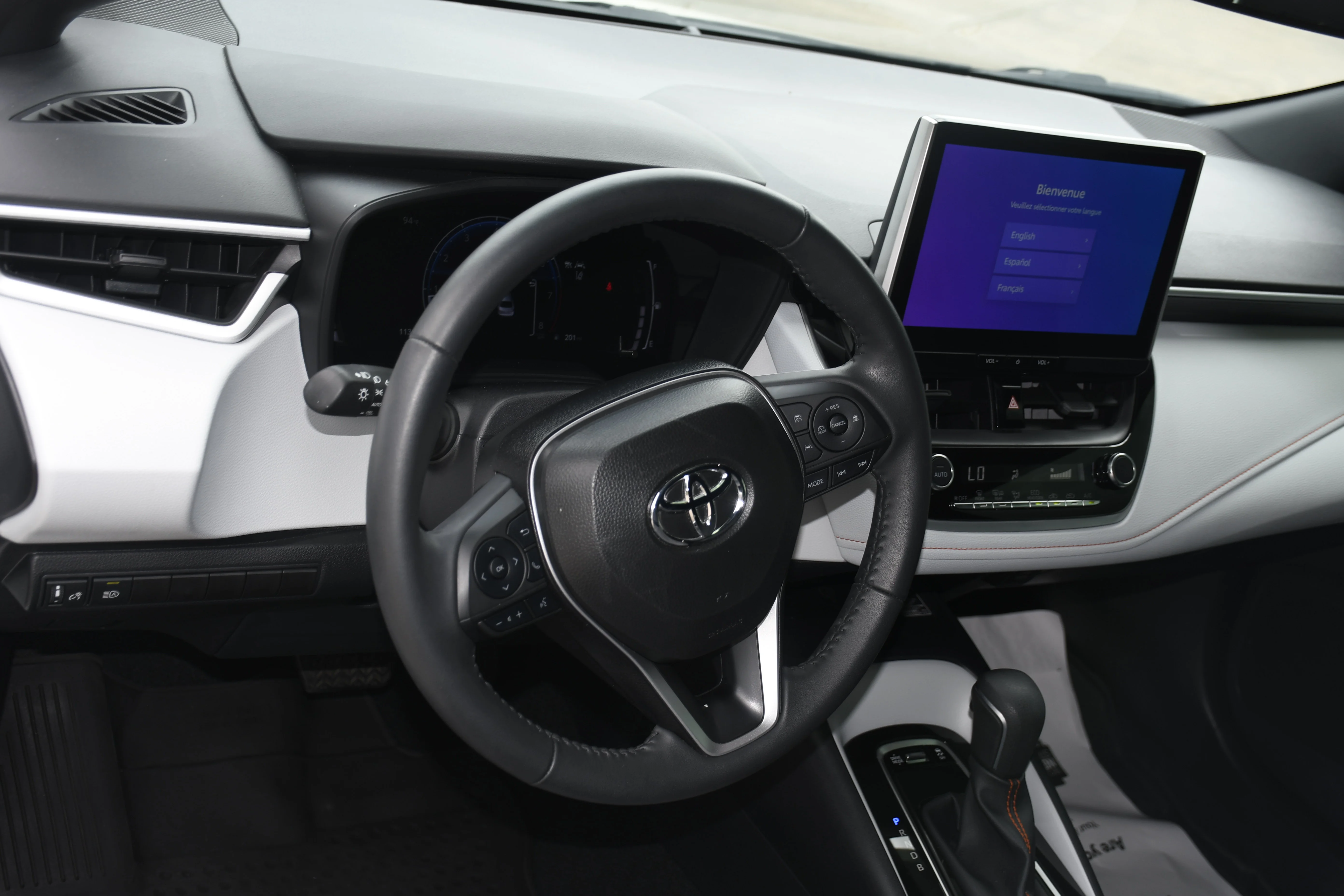 Used 2025 White Toyota FX image 7